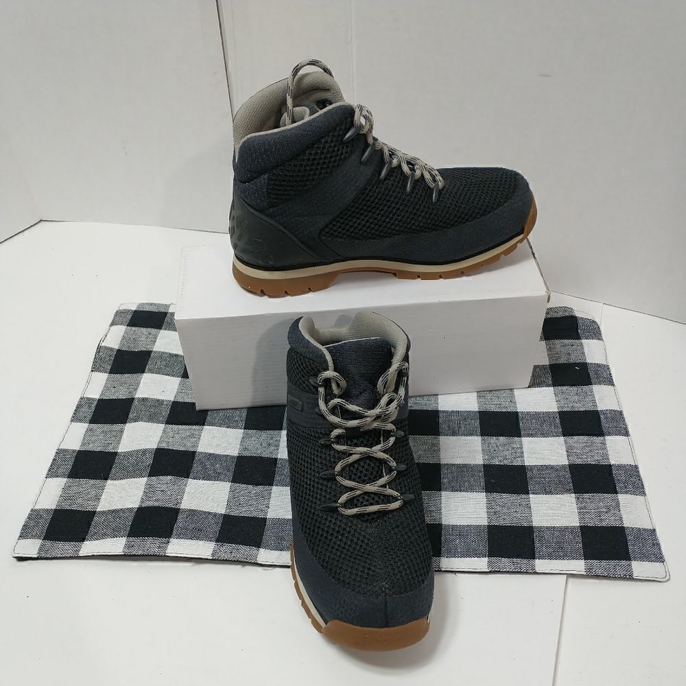 Timberland Euro Sprint Hiker A3759 Black Boots Youth size 3.5 Like New